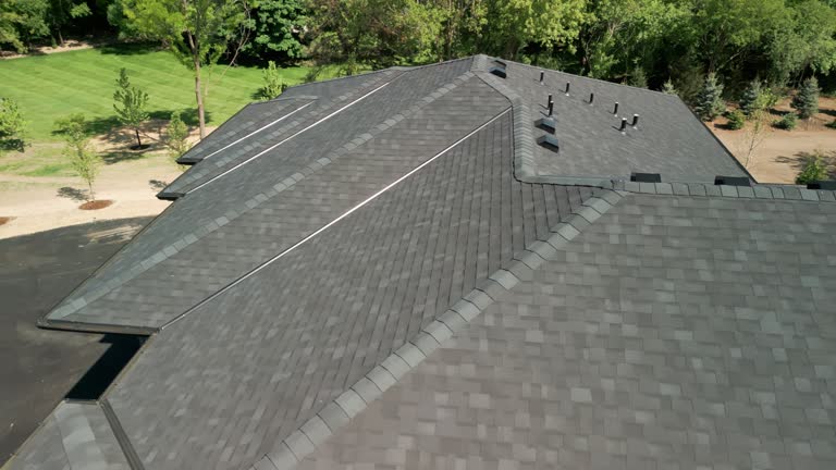 Best Flat Roofing  in Monmouth, IL